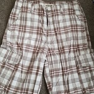 Urban Pipeline 16 regular Boys Plaid Cargo shorts